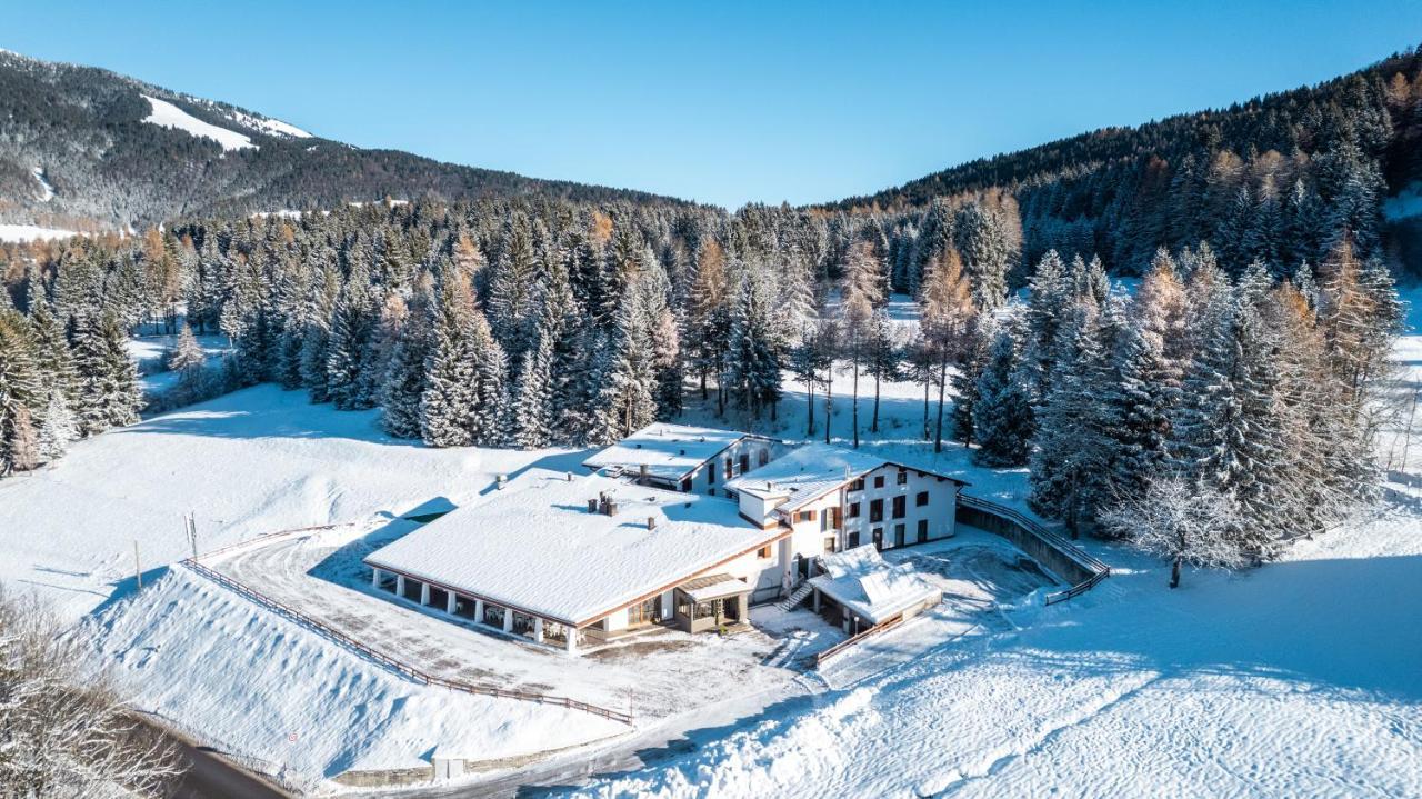 Hotel Casa Alpina Folgaria Exterior foto
